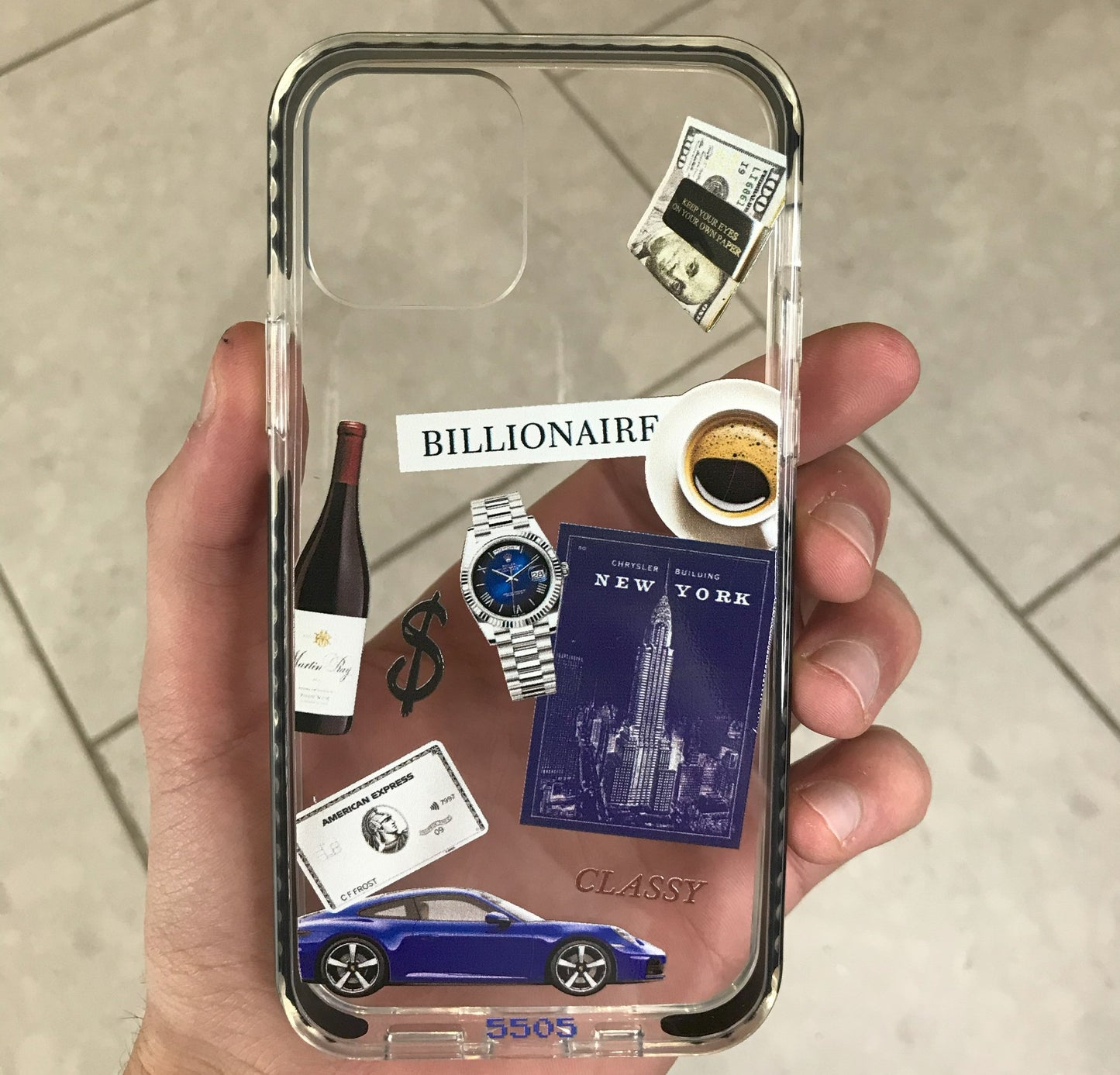Etui na iPhone 15 CLASSY